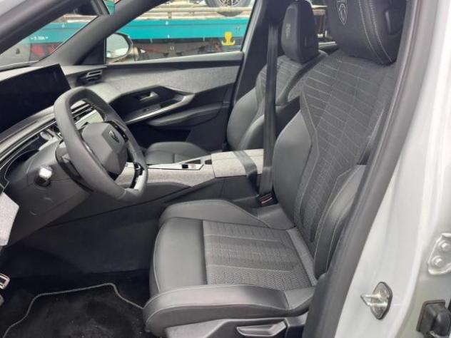 PEUGEOT - 5008 / e-5008 - 5008 Hybrid 145 e-DCS6 GT - Foto 7