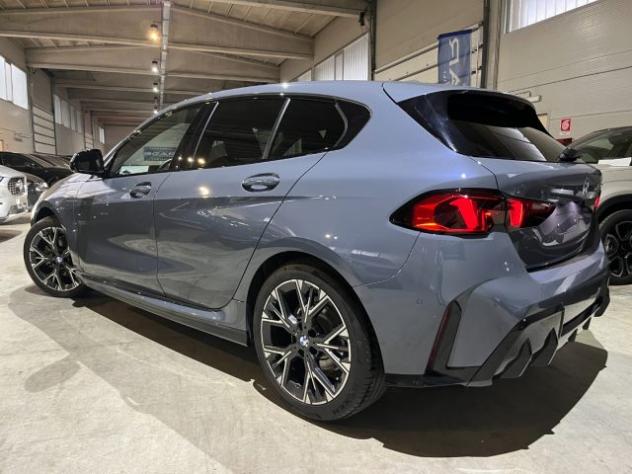 BMW 118 d MSport "18 M Sport/LED/NAV.CAR PLAY/TELECAM+PARK rif. 24190159 - Foto 3