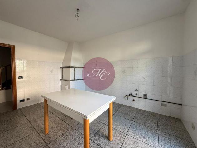 Classe (Ra) - Villetta Bifamiliare con giardino angolare e tre letto - Foto 17
