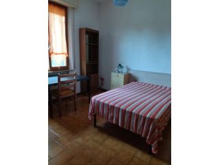 CAMERA SINGOLA RAGAZZA VIA ARETINA PISPINI SIENA
