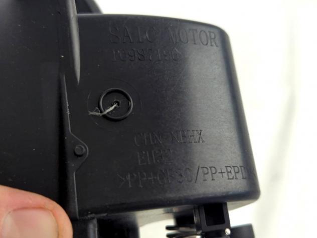 10987195 SPORTELLO RICARICA BATTERIA MG MG4 EV STANDARD E 54KW AUT 5P (2023) RICAMBIO USATO - Foto 9