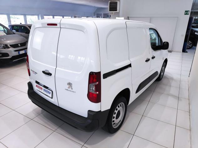 peugeot-partner-partner-bluehdi-100-s-s-pc-furgone-premium-3-annunci