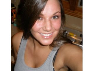 Amore e incontri Novara - Donna di Novara, 27 anni. Fisico Normale