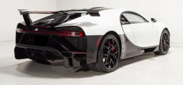 BUGATTI Chiron CHIRON PUR SPORT 8.0 W16 1500HP "1 OF 60" rif. 22807132 - Foto 2