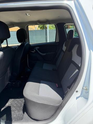 Dacia Duster 1.5 dci - NEOP. - NAV. - 12 MESI DI GARANZIA - - Foto 10