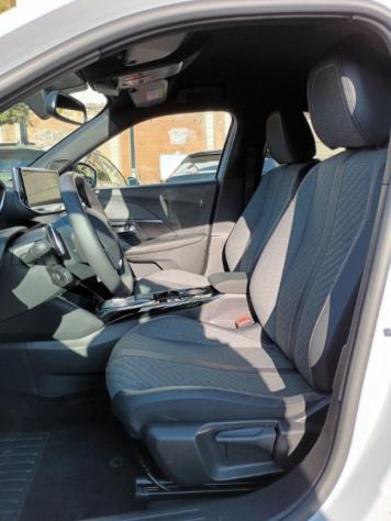 PEUGEOT 2008 1200 PURETECH ALLURE 130CV EAT8 CARPLAY ITALIA rif. 23999591 - Foto 7