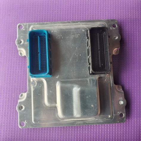 CENTRALINA MOTORE OPEL E84 1268 9585 1310101000000X 401287396 12181169AAKX08 - Foto 4