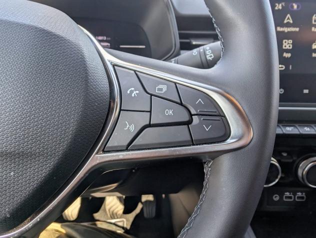 Renault Clio V 2023 1.0 TCe Techno - Foto 5