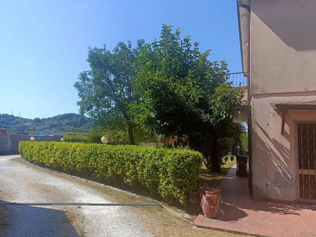 Casa semindipendente in vendita a Carrara 201 mq Rif: 1397399 - Foto 2