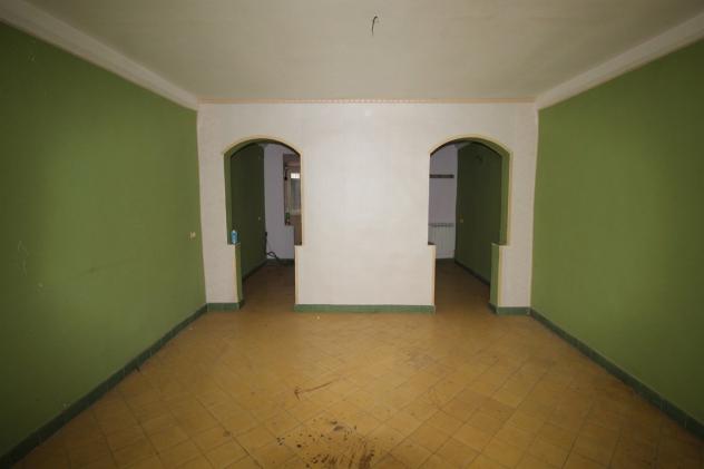 VENDESI APPARTAMENTO IN VIA A. DI SANGIULIANO - Foto 11