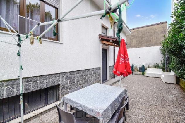 Villa di 205 m² con 4 locali e box auto doppio in vendita a Seregno - Foto 7
