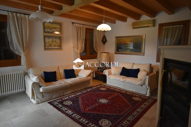CASA INDIPENDENTE di 3 vani e di 280 mq (VITTORIO VENETO) rif. MM5959 - Foto 14