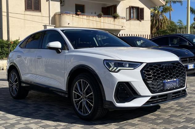 Audi Q3 SPB Business 2.0 TDI 150CV S-Tronic 35 - Foto 3