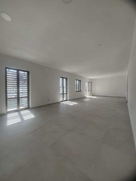rif. 515 locale commerciale fronte strada - Foto 10