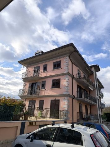 Avellino (pozzo del Sale) Appart. arredato e box - Foto 9