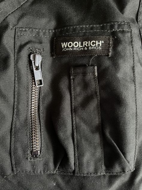 Woolrich Arctic Bomber "John Rich & Bros" – Verde Militare