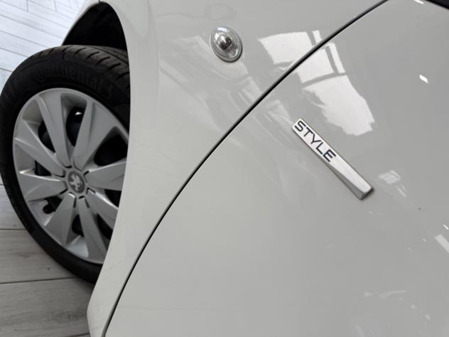 Peugeot 108 VTi 72 S&S Allure DA VETRINA2021 - Foto 9
