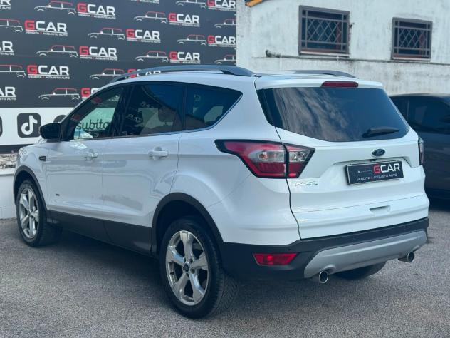 Ford Kuga 2.0 TDCI 150 CV S&S 4WD Powershift Vignale - Foto 5