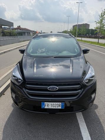 Ford Kuga 1.5 TDCI 120 CV S&S 2WD ST-Line - Foto 2