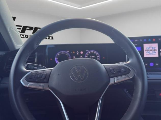 VOLKSWAGEN Tiguan 2.0 TDI 150 CV DSG Life rif. 23614158 - Foto 10