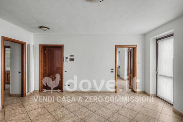 Appartamento di 120 m² con 3 locali e posto auto in vendita a Oleggio - Foto 5