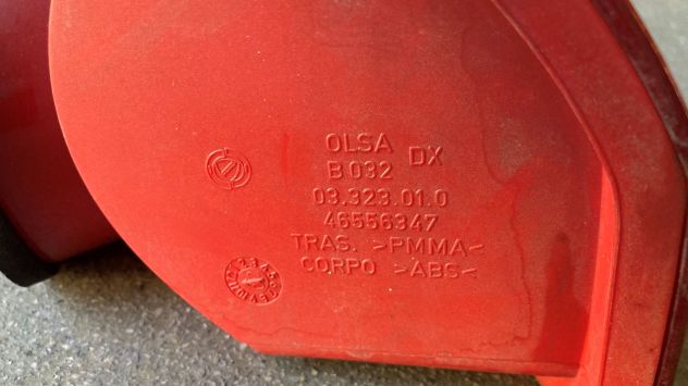 Fanale posteriore DX originale Alfa Romeo 147 (46556347) - Foto 5