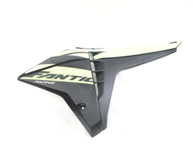 FANTIC MOTOR XEF 125 4T PERFORMANCE 09904005 CONVOGLIATORE CARENA SERBATOIO SINISTRA 23 - 24 LEFT CONVEYOR - Foto 2