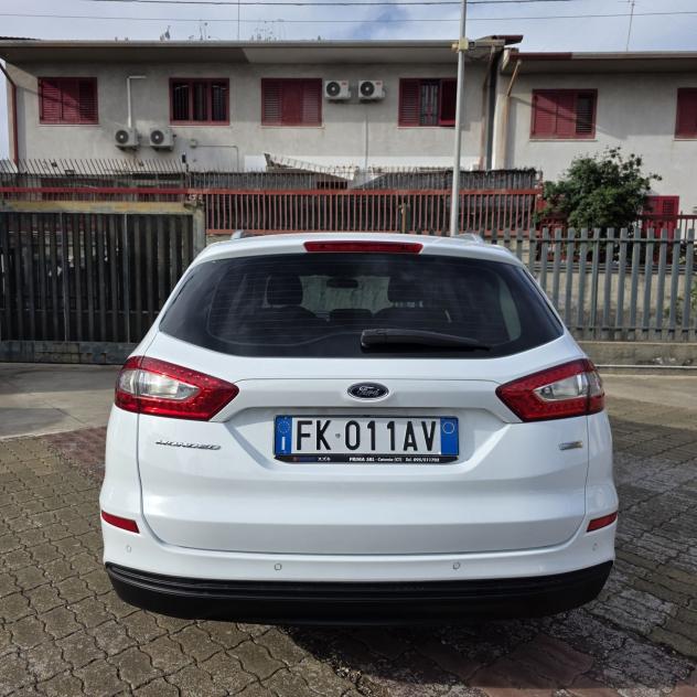 Ford Mondeo 1.5 TDCi 120cv S&S Business - Foto 8