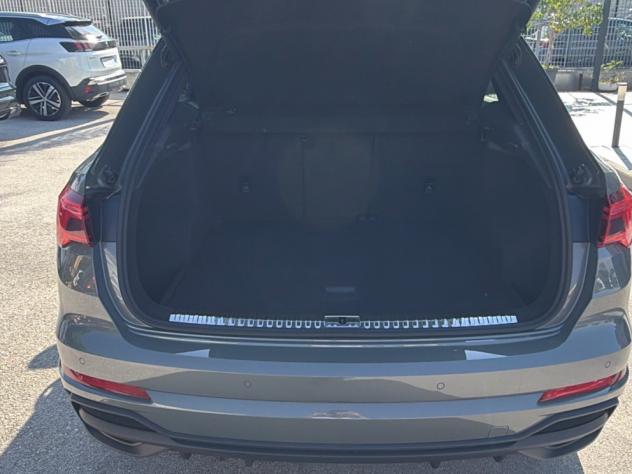 Audi Q3 Q3 S line edition s-tronic - Foto 9