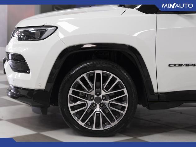 Jeep Compass 1.5 Turbo T4 MHEV Summit 2WD 130CV DCT - Foto 8