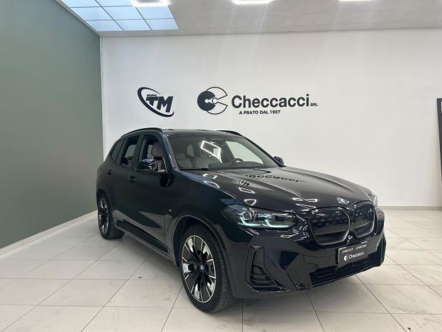 Bmw IX3 Impressive
