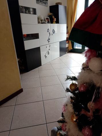 APPARTAMENTO PIANO RIALZATO CON SCOPERTO E POSTO AUTO - Foto 8