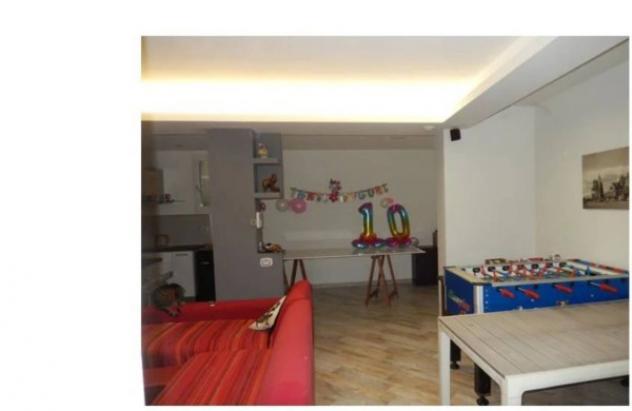 Immobile in asta di 156 m² con più di 5 locali e box auto in vendita a Orbassano - Foto 10