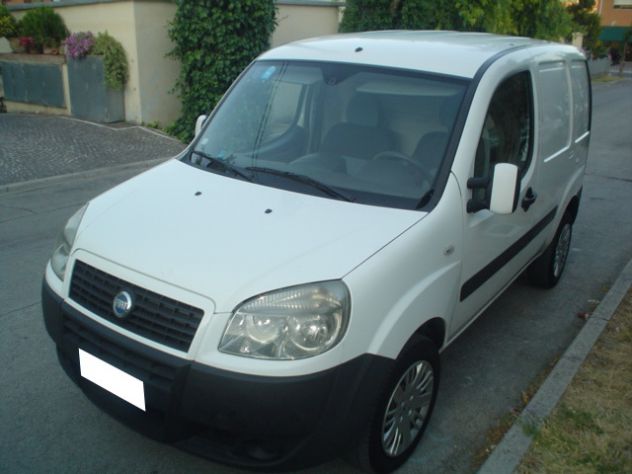 Fiat Doblo 1.3 MJT 16V PC-TN Coibentato - Foto 2
