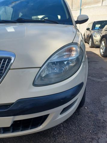 Lancia Ypsilon 1.2 Argento - Foto 4