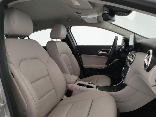 Mercedes-Benz A 200d Premium auto - Foto 10