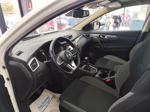 Nissan Qashqai 1.5 dCi N-Connecta - Foto 10