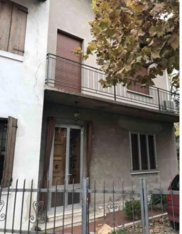 Immobile in asta di 759 m² con più di 5 locali e box auto in vendita a Concamarise - Foto 5