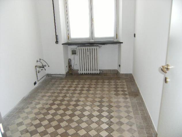 Milano Elegante appartamento da ristrutturare in stabile signorile -- Viale San Gimignano 6 - Foto 6