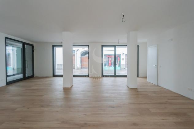 NEGOZIO di 3 vani e di 155 mq (VIMERCATE) rif. N3 FANESHOME_1 - Foto 15
