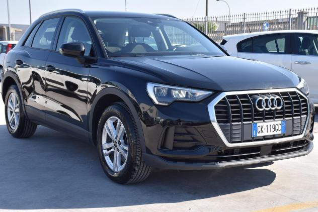 Audi Q3 35 TDI S tronic Business *Navigatore, Telecamera* - Foto 2