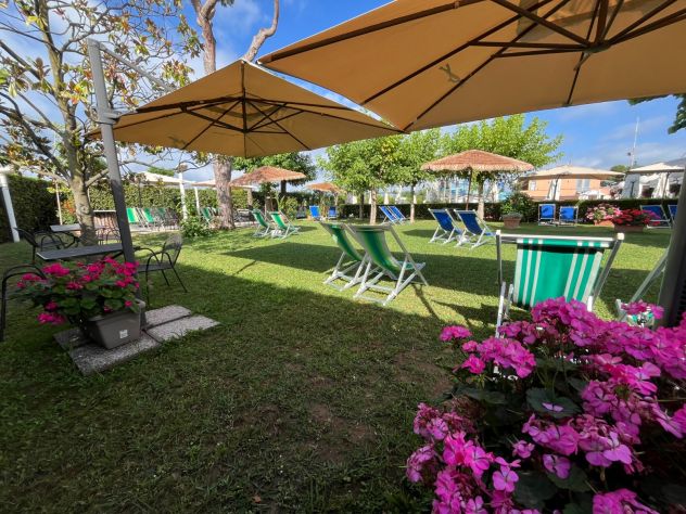 Struttura commerciale in vendita a Marina di Carrara - Foto 3