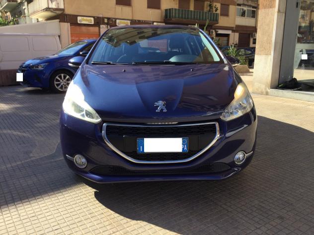 Peugeot 208 1.2 VTi 82 CV 5 porte Allure - Foto 2