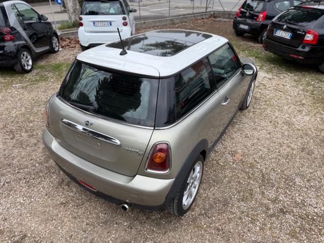 Mini 1.6 16V Cooper D Chili - Foto 8