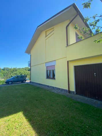 Golasecca - villa singola con ampio giardino - Foto 4
