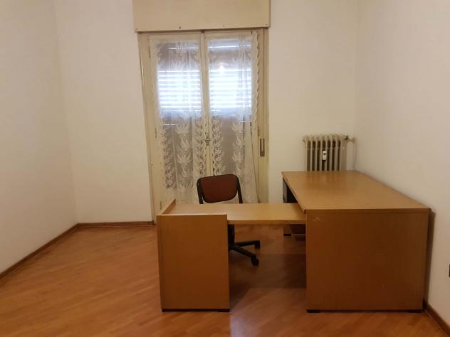 A24/S5 - stanza con letto a due piazze, , con balcone, vicina alla BUC e al Centro Storico, Via Endrici, Trento - Foto 3
