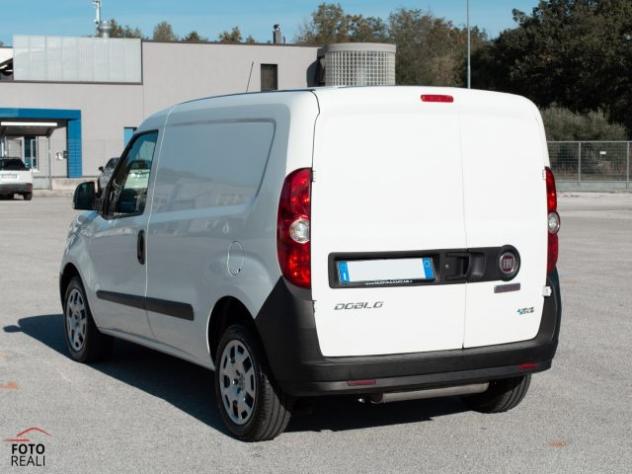 FIAT Doblo 1.4 T-JET 120CV NATURAL POWER LOUNGE rif. 24162677 - Foto 4