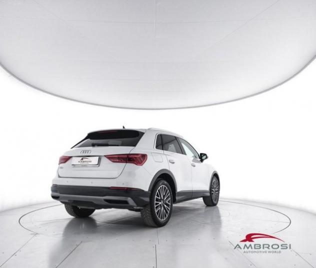 AUDI Q3 35 2.0 tdi Business Advanced s-tronic rif. 23647064 - Foto 3