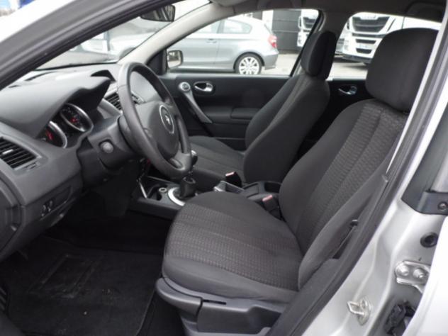 RENAULT Megane Mégane 1.9 dCi/130CV 4p. rif. 8432898 - Foto 5