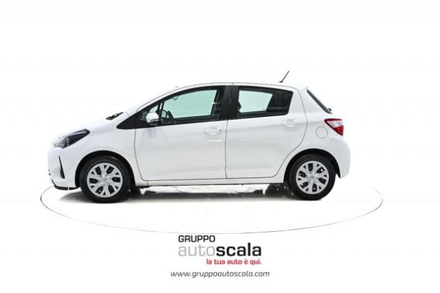 TOYOTA Yaris 1.0 72 CV 5 porte Active rif. 24212776 - Foto 4